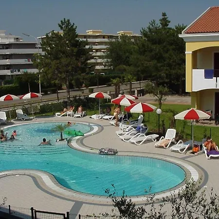 Fuer 6 Personen Ca 55 Qm In Bibione, Adriakueste Italien Und Umgebung * Bibione